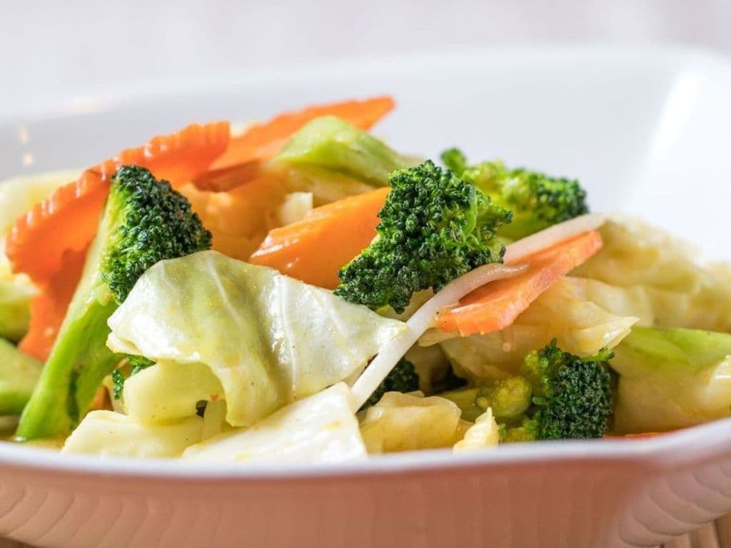 24. Fresh Mixed Vegetables in Curry Sauce