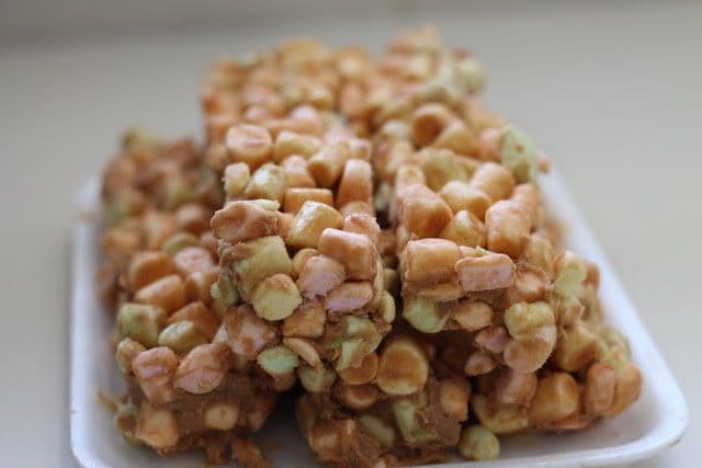Peanut-Butter Marshmallow Squares