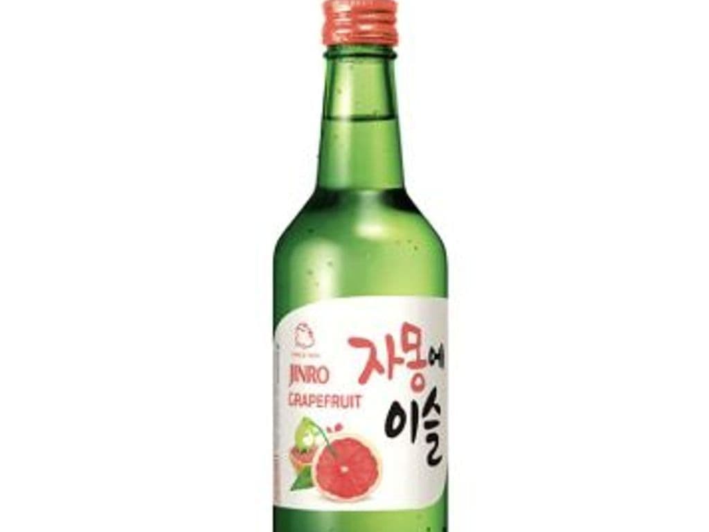 Chamisul Grape Fruit, 360mL Soju (13.0% ABV)