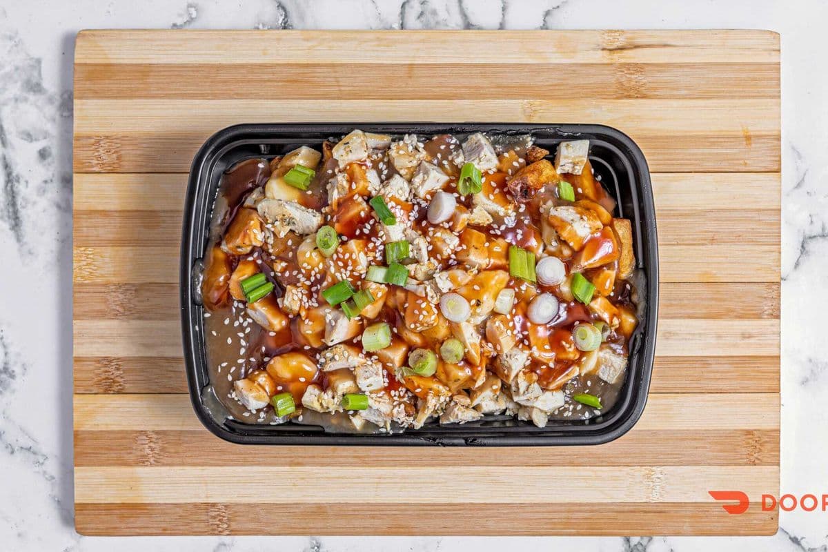 BBQ Chicken Poutine