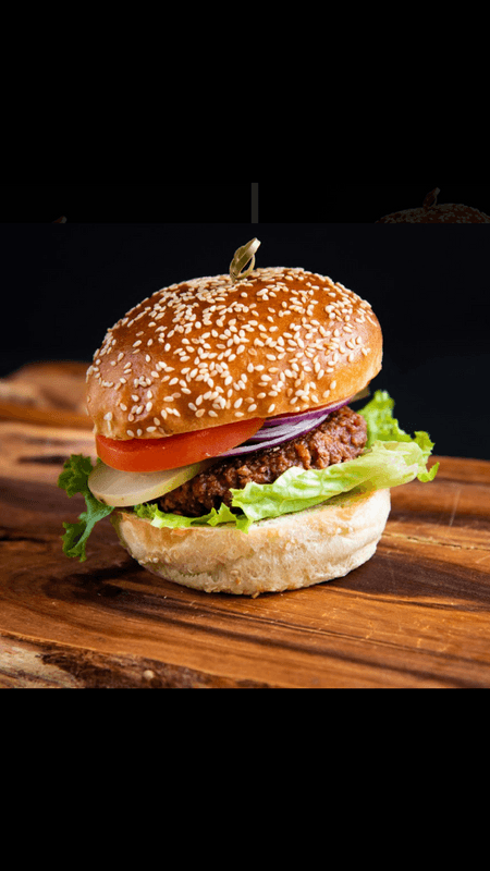 Baaa-yond Burger (480 Cals)