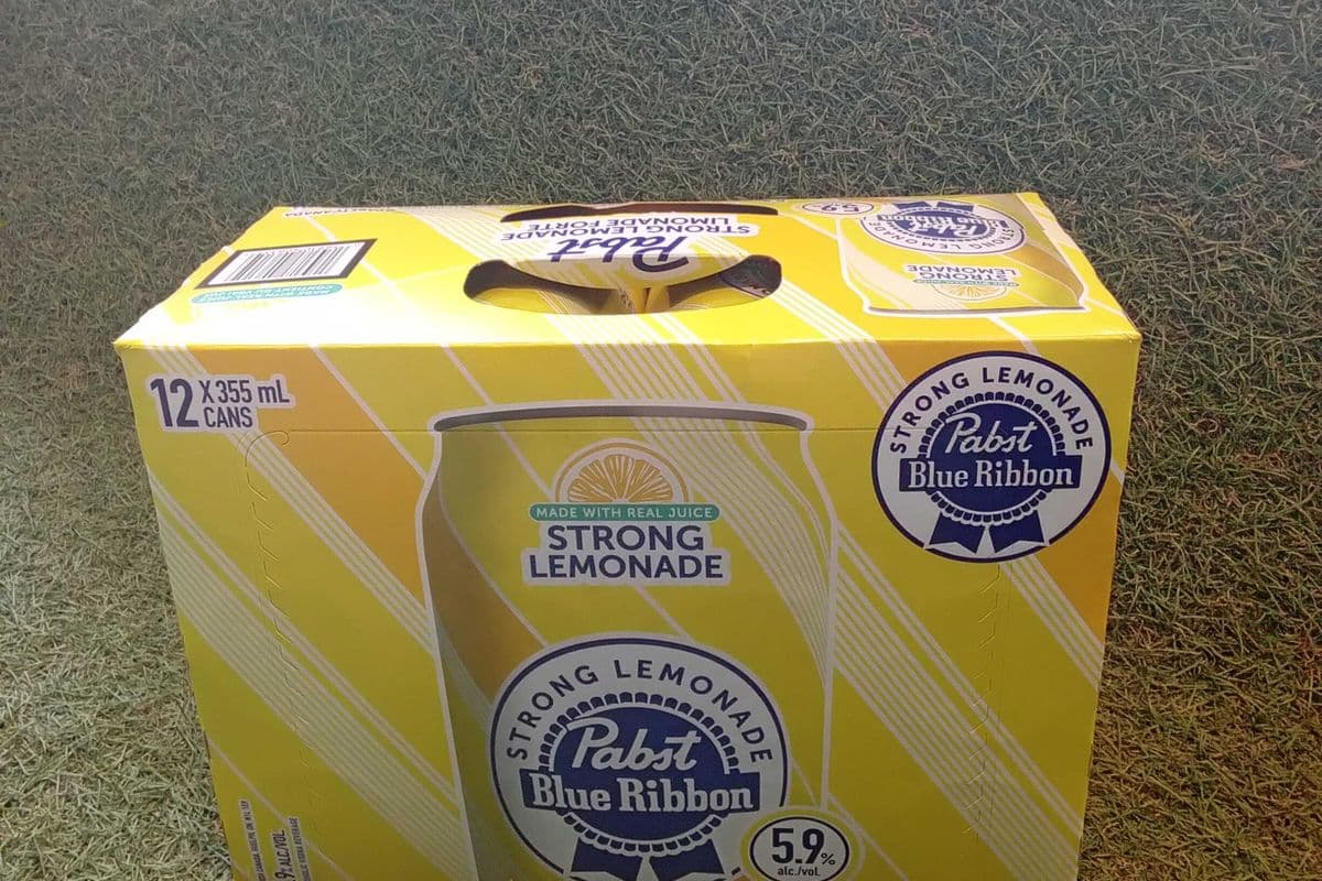 PBR Lemonade 12 can (12 x 355 ml)