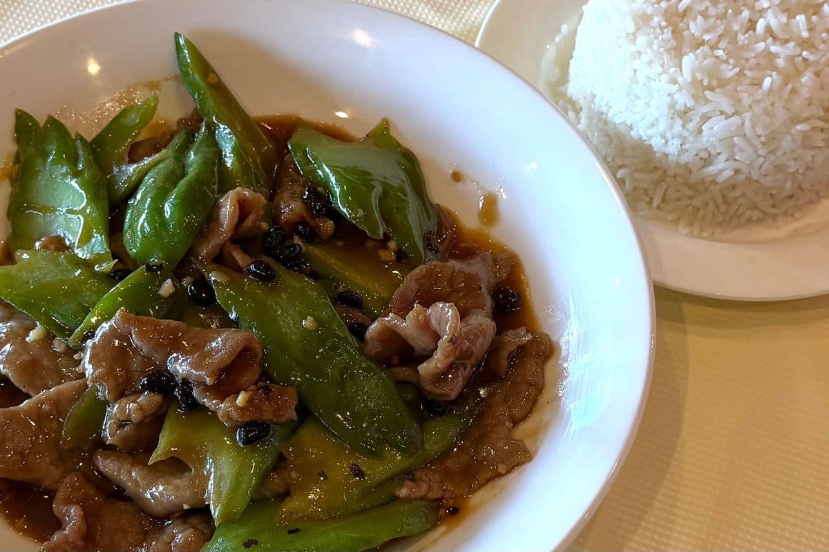 Beef & Bitter Lemon on Rice 涼瓜牛肉飯