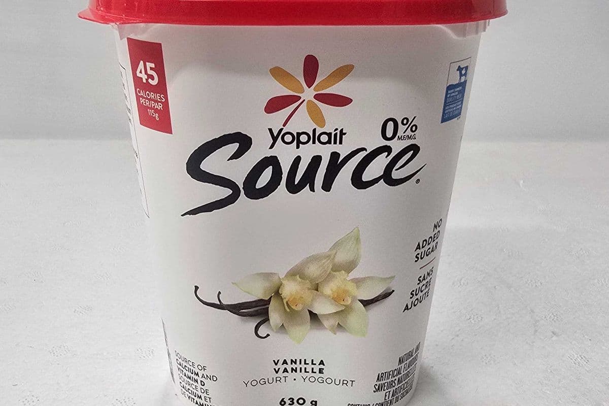 Source Vanilla yogurt 630g (630g)