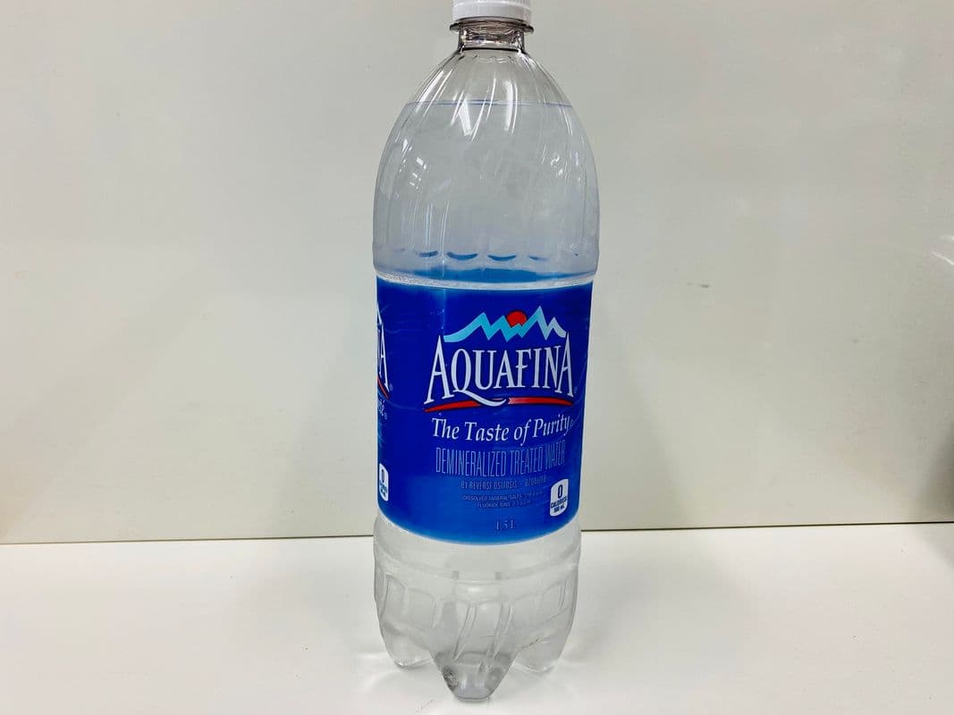 Aquafina (2 L)