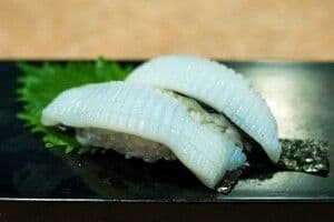 Ika Raw Fish Nigiri Sushi (2 pcs)