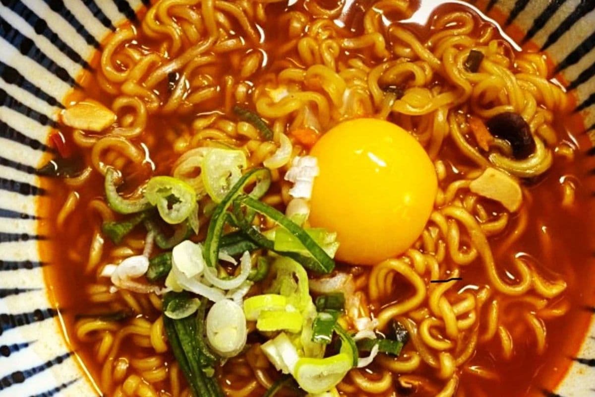 Ramen coréen (Épicé) / Korean ramen (Spicy)