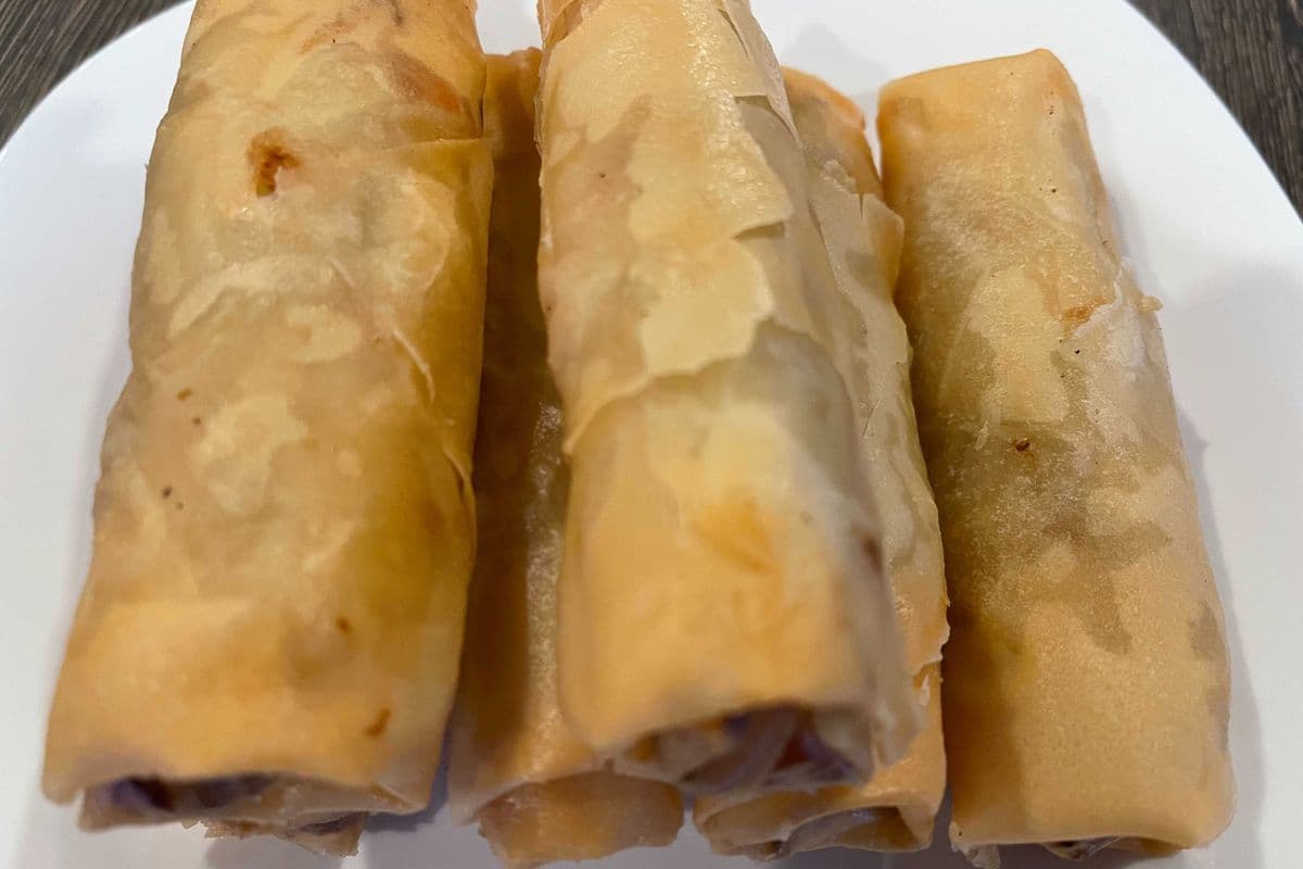 Egg Roll (1 pc)