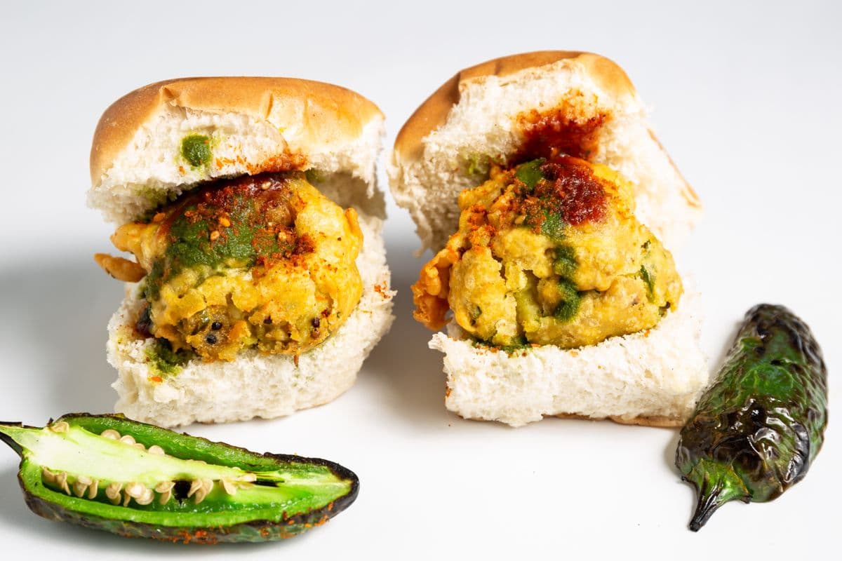 Vada Pav w/free pop soda