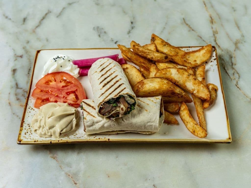 Sandwich Shish de Filet Mignon / Filet Mignon Shish Sandwich
