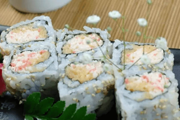 Spicy Crab Meat Roll