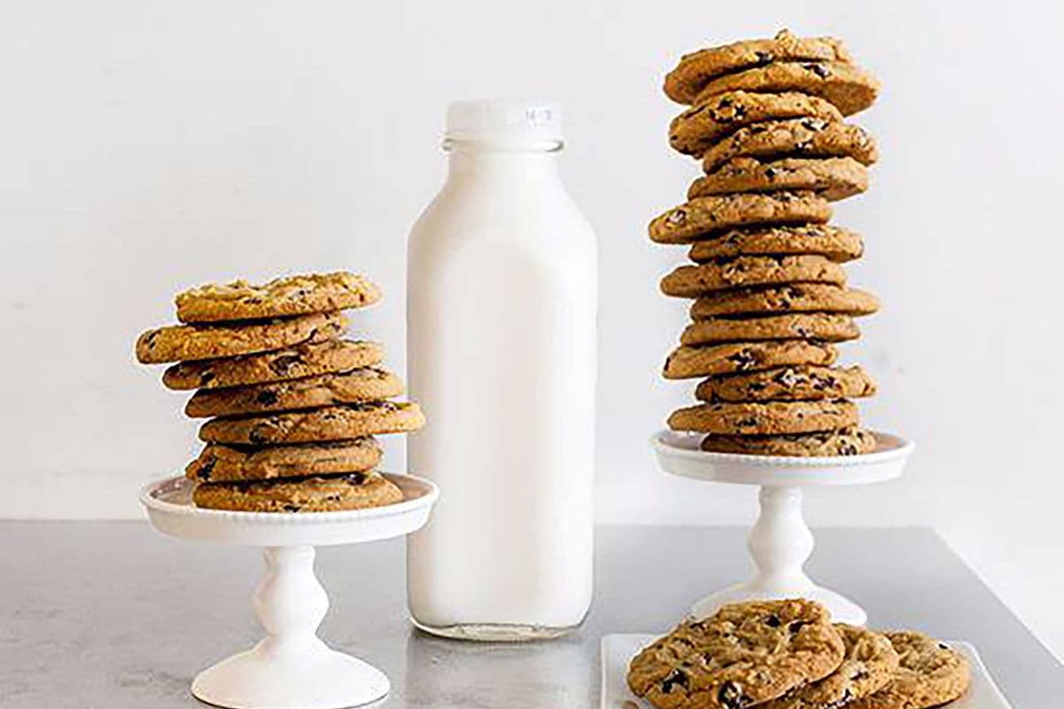 Chocolate Chip Cookies (12 pcs)