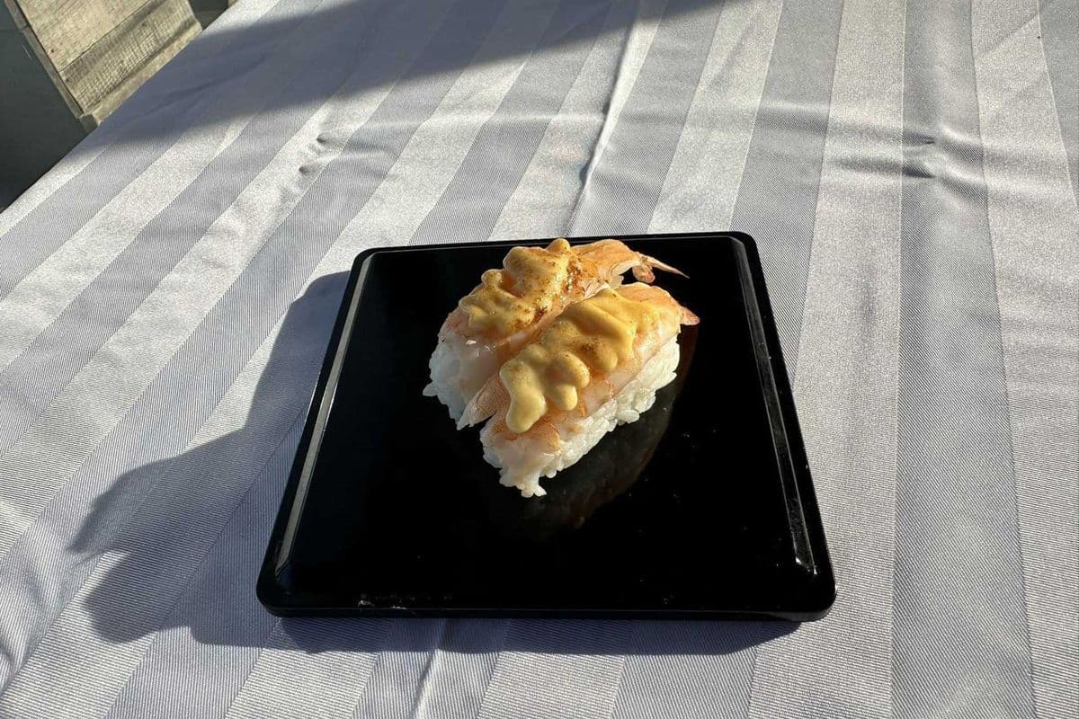 Shrimp Torched Nigiri (2 pcs)