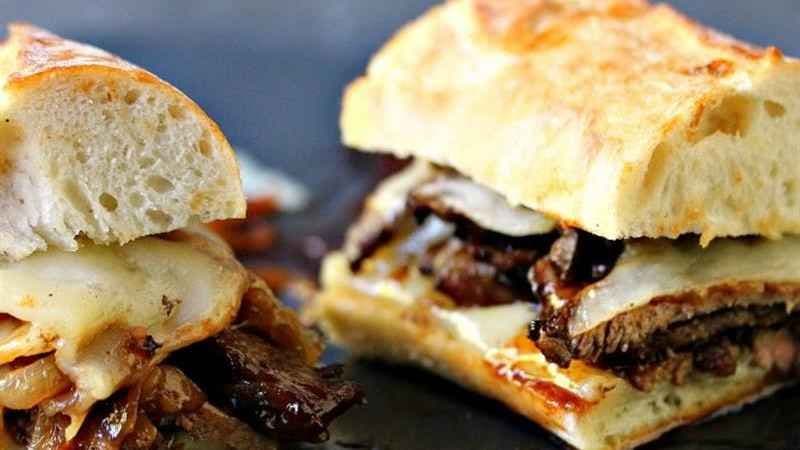 Steak Melt Sandwich (7 oz)