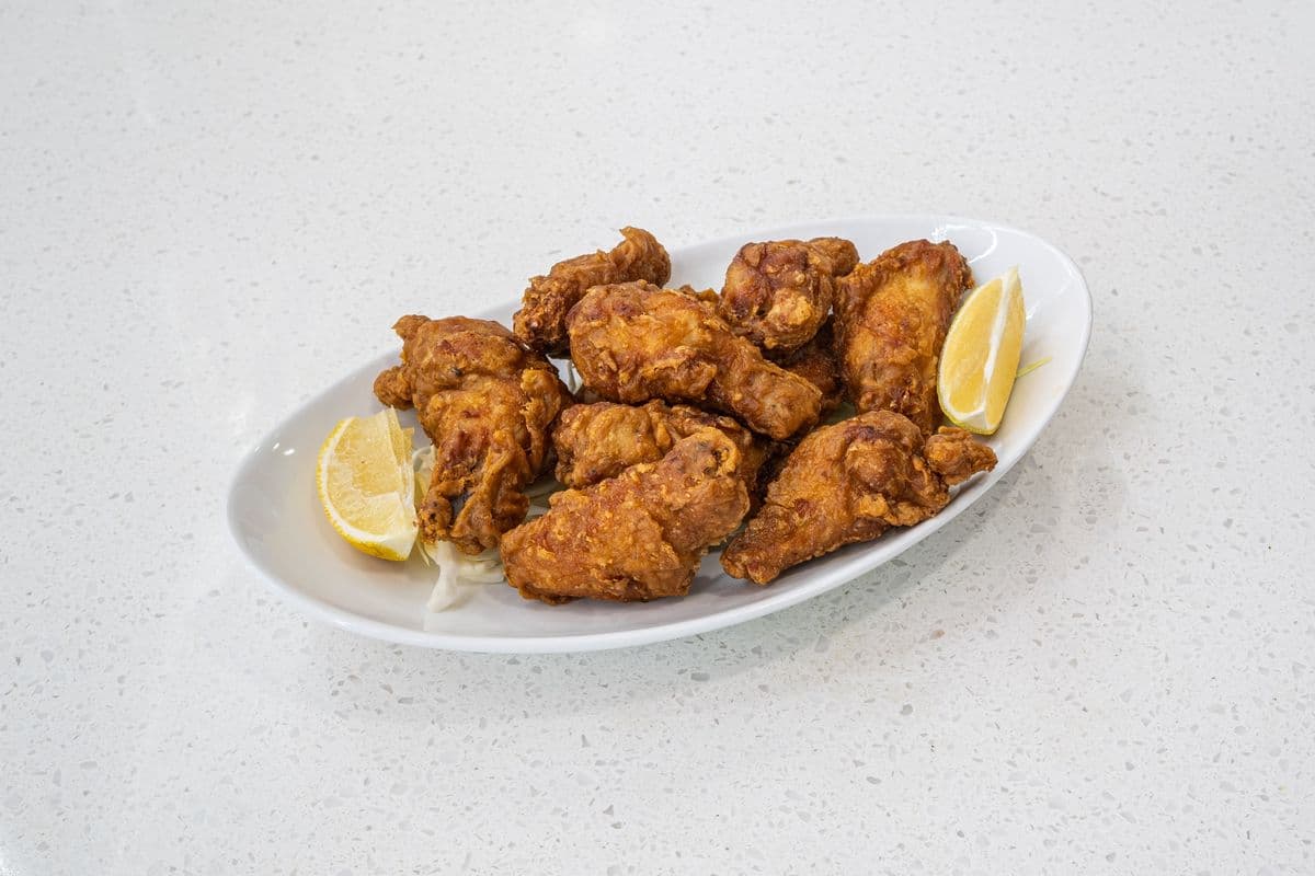 5. Deep Fried Chicken Wings (10 pcs)