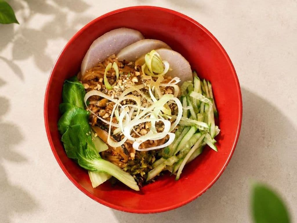 Szechuan Noodle with Creamy Peanut Sauce