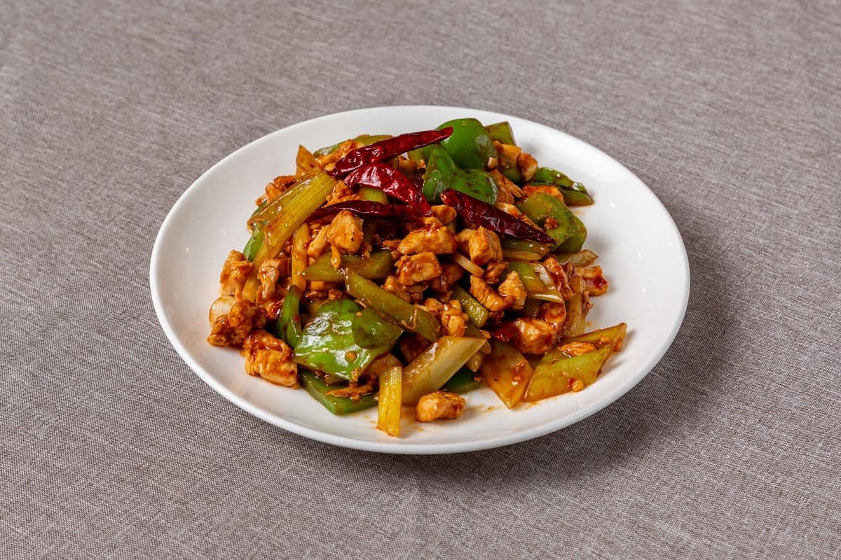 Diced Chicken with Chili Sauce