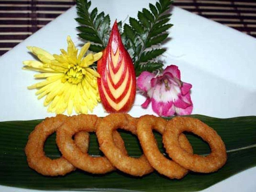 13. Onion Rings (12pcs)