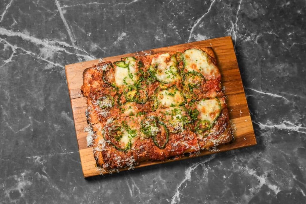 Salumi e Peperone Pizza