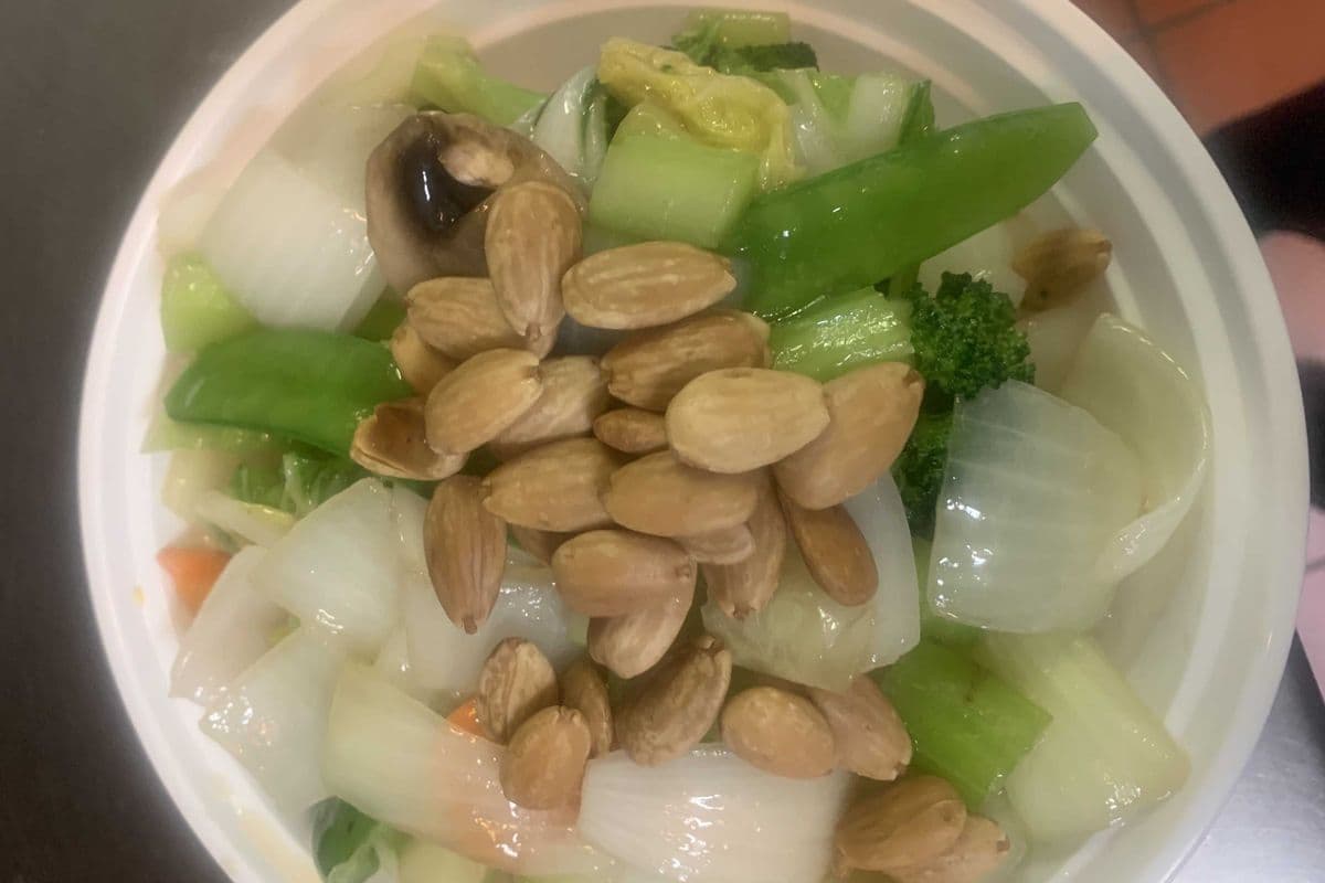 Plain Vegetables with Almonds
