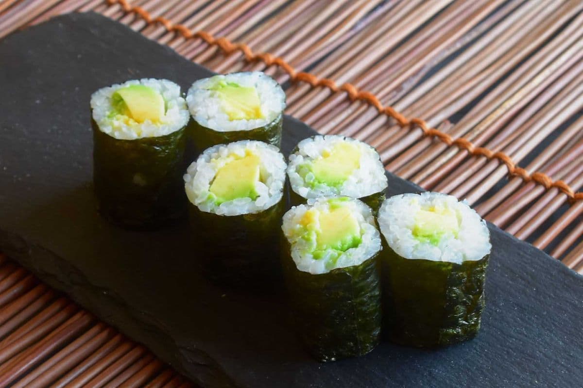 Avocado Hosomaki