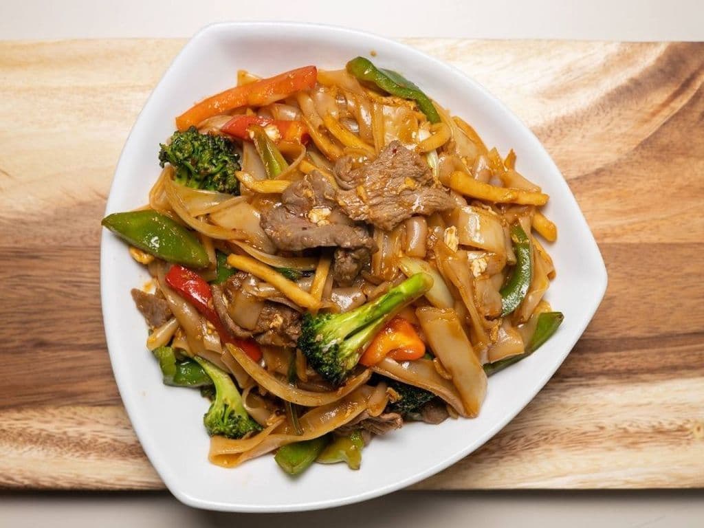 19. Pad Kee Mao (Pad Kee Mow)