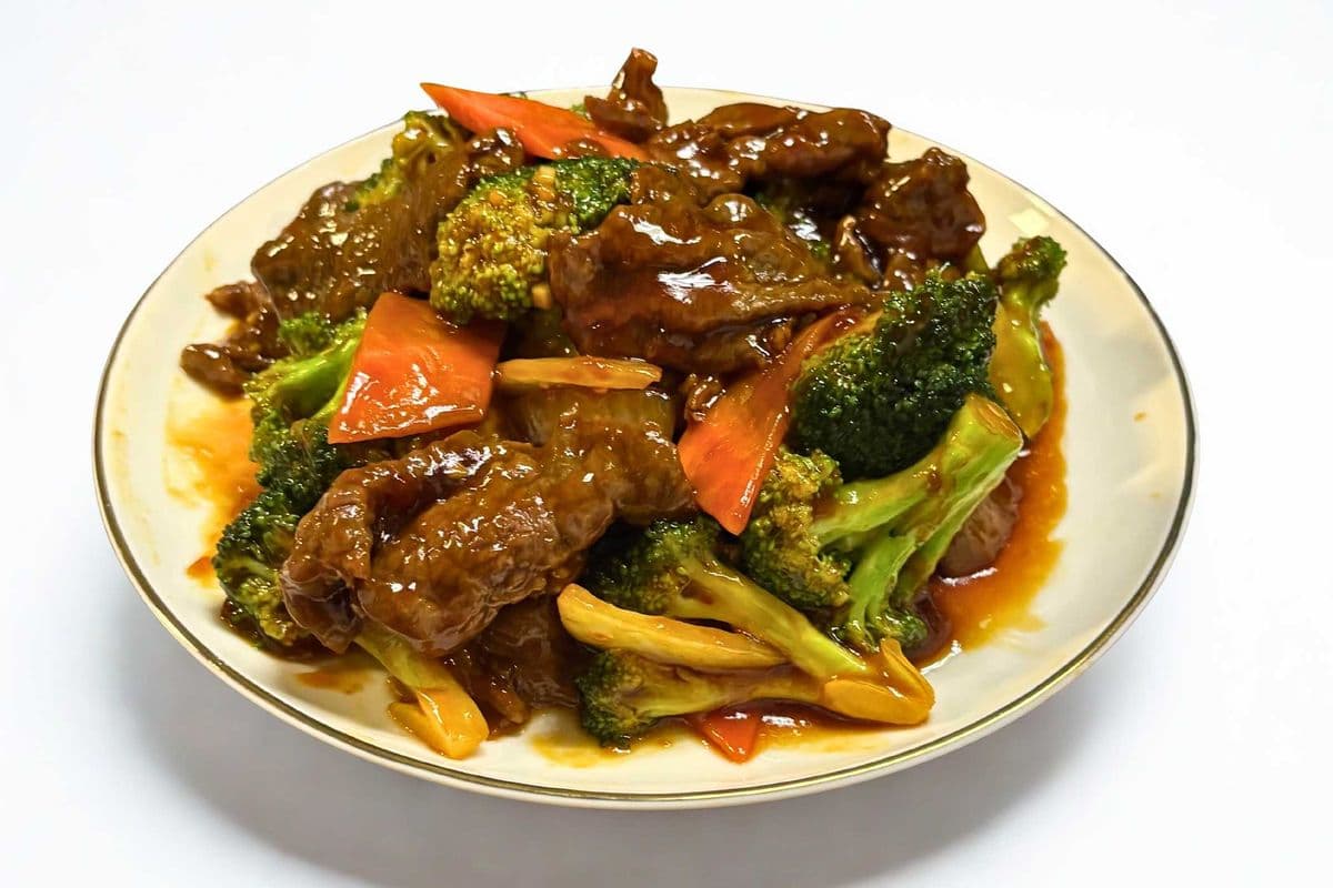 Roasted Pork or Beef with Broccoli
