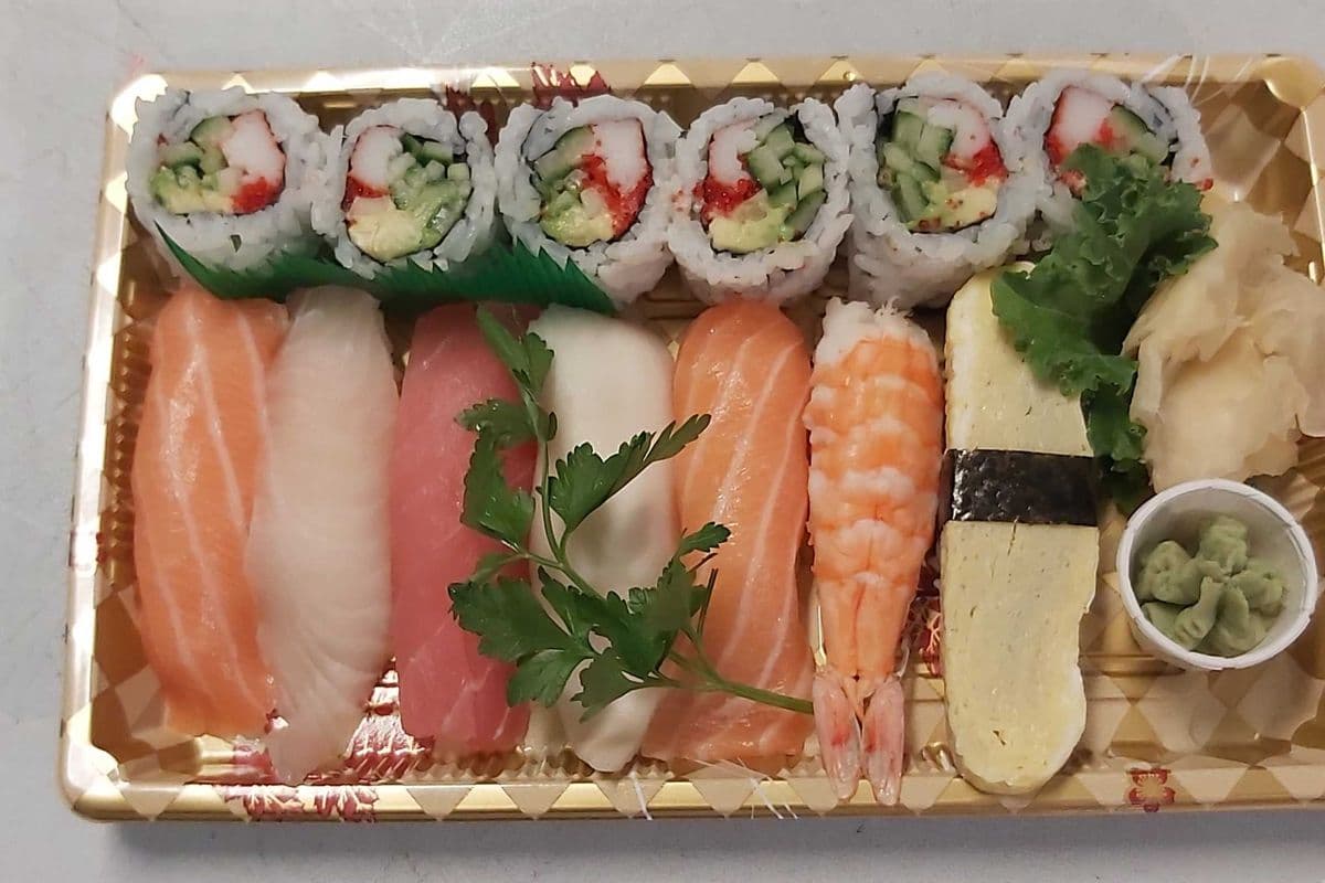65.Tokyo Sushi A 15pcs