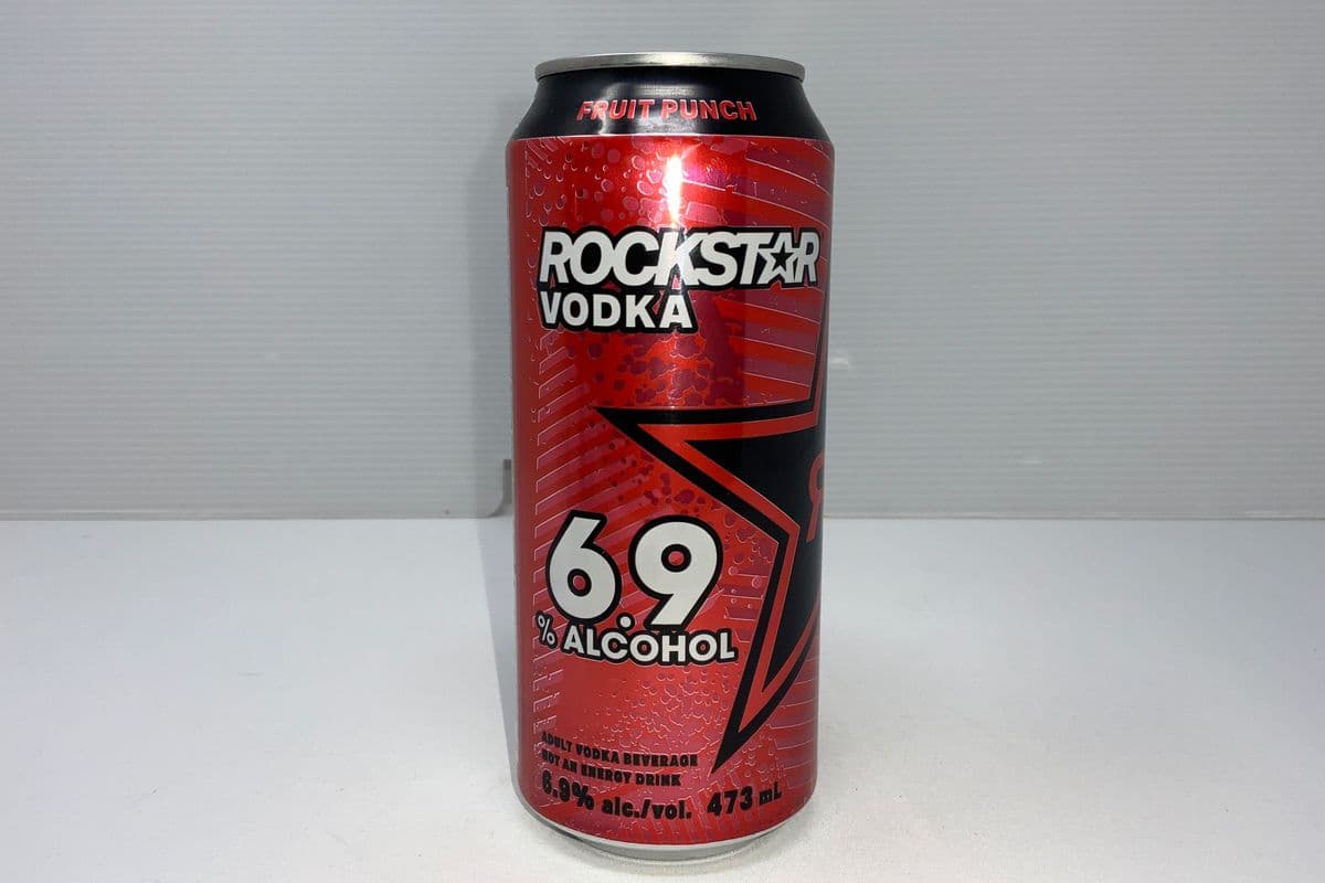 ROCKSTAR VODKA -FRUIT PUNCH (1 x 473ml)