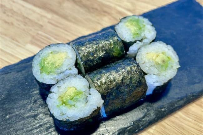 66. Avocado Maki(6 pcs)
