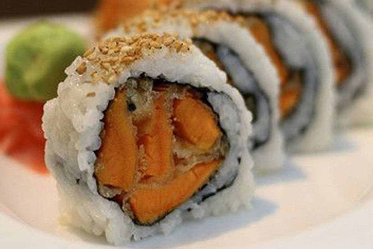 Yam Roll (08 PCS)