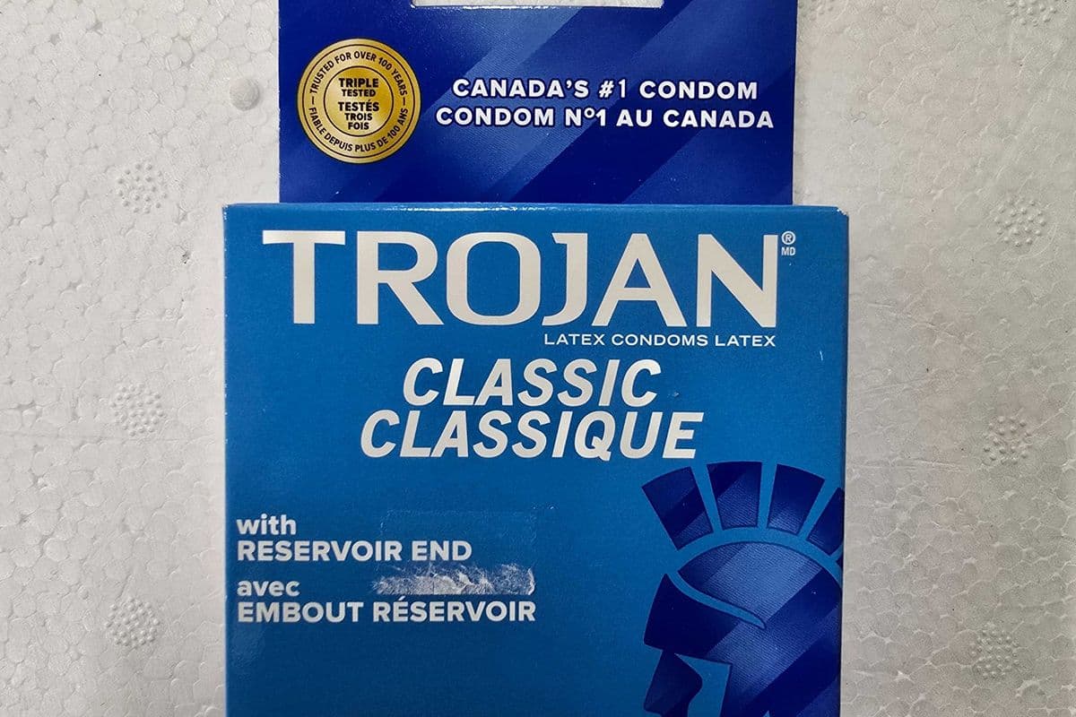 Trojan classic latex condoms ( 3 condoms )
