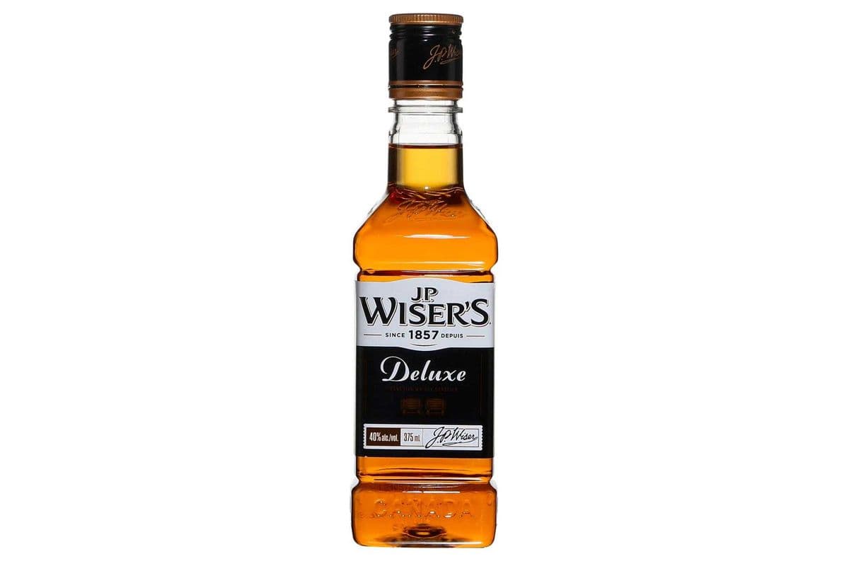 JP Wisers Deluxe (1 x 375 ml)