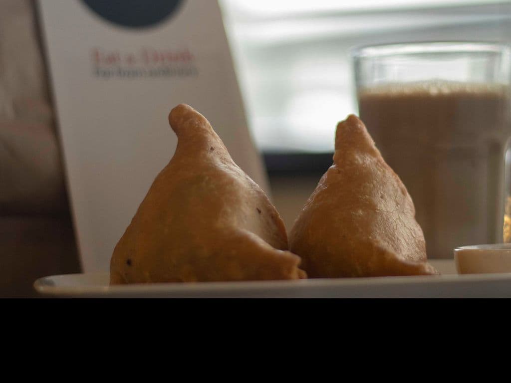 2 Triangles “Samosas”
