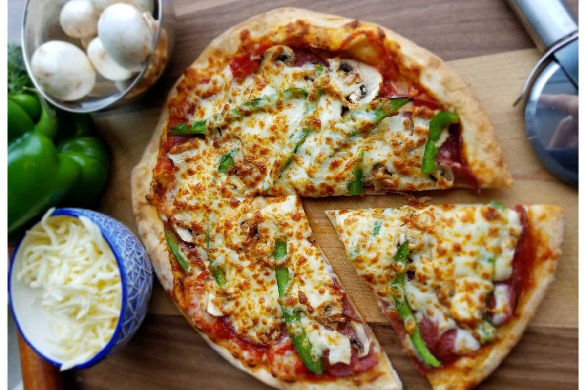 14" pizza grande generosa / 14" Large Generosa Pizza