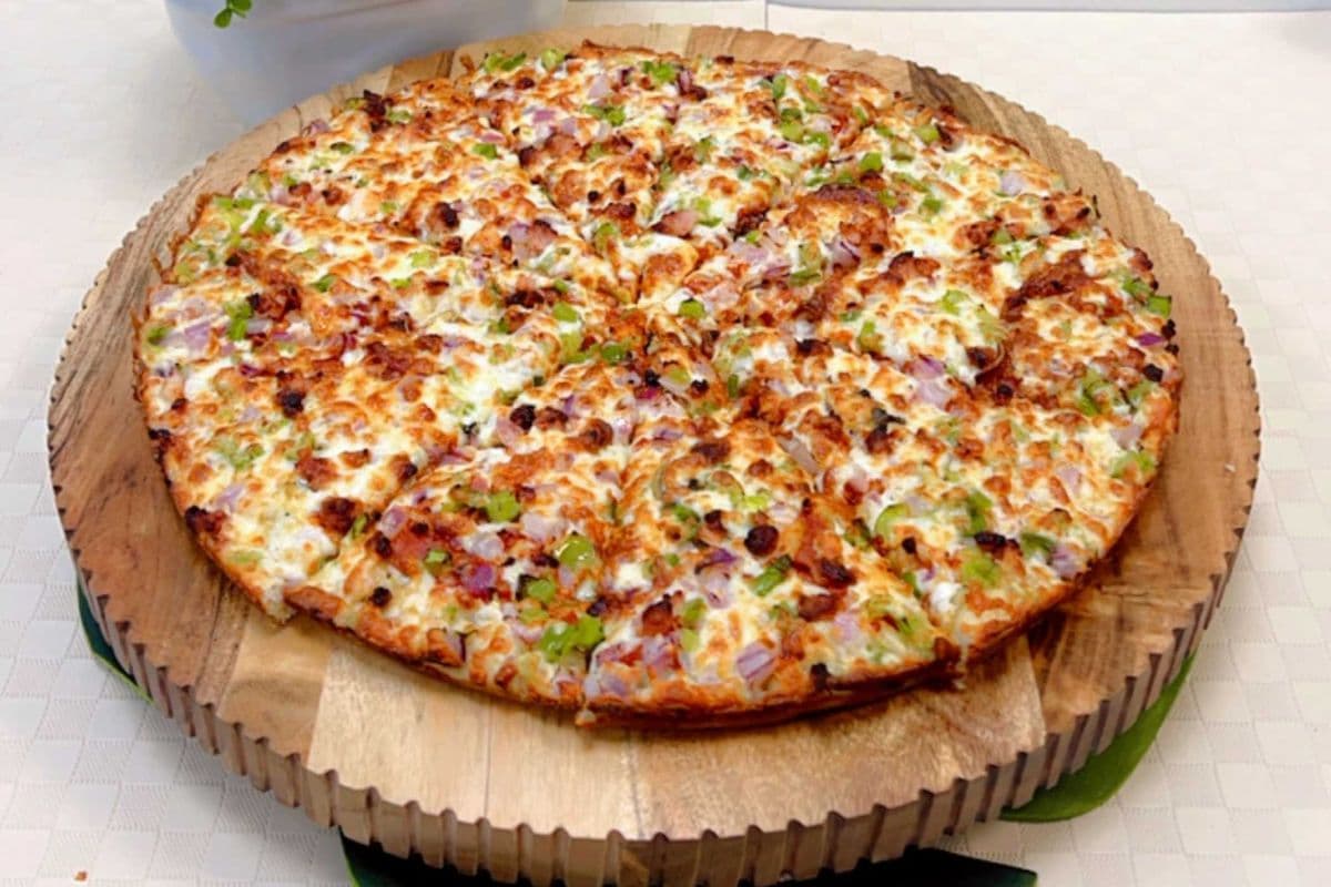 Canadian Club Pizza