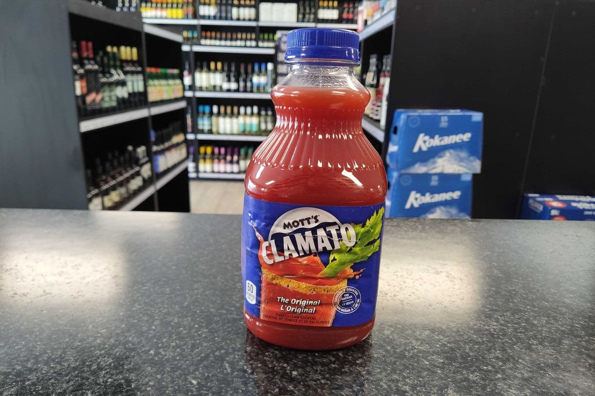 Mott's Clamato - Original (1 x 945ml Bottle)