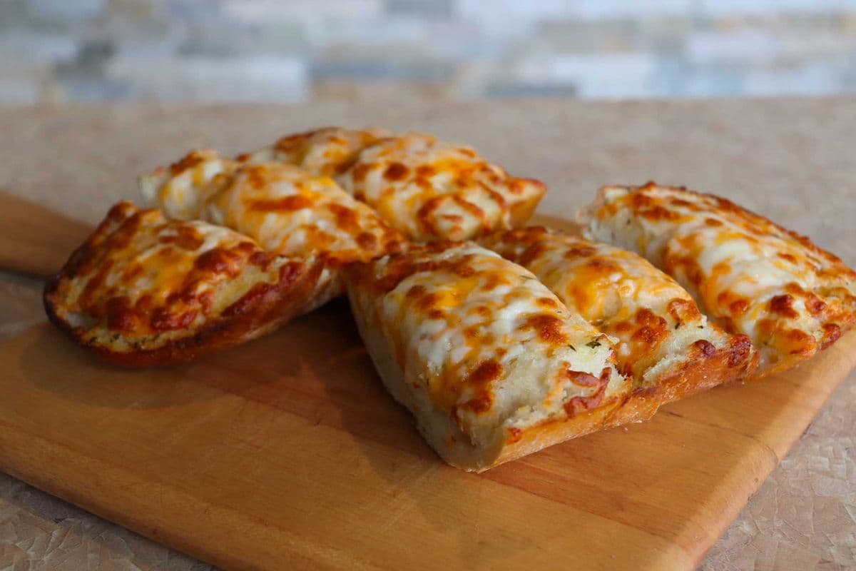 Garlic Cheese Bread