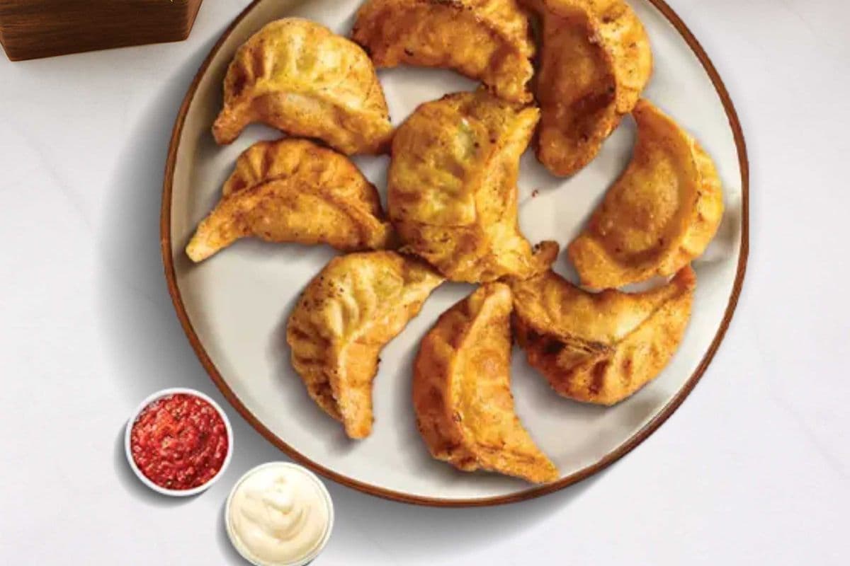 Chicken Fried Momos (8 pcs)
