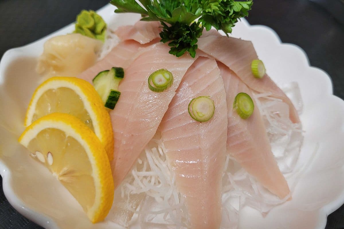 Toro Sashimi (6 pcs)