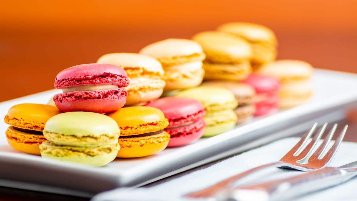 Macarons (6 pcs)