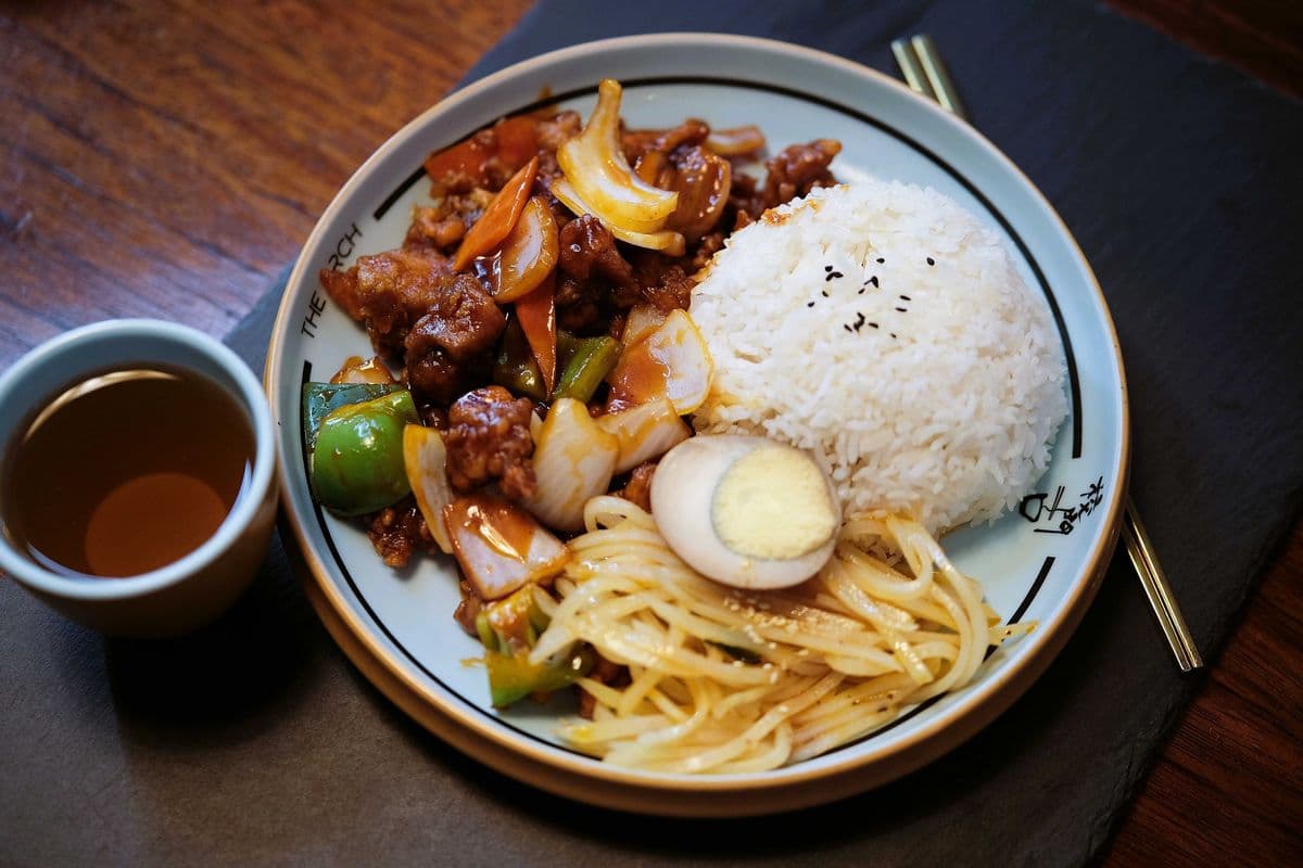 408. 咕噜鸡 Sweet & Sour Chicken Bento Box