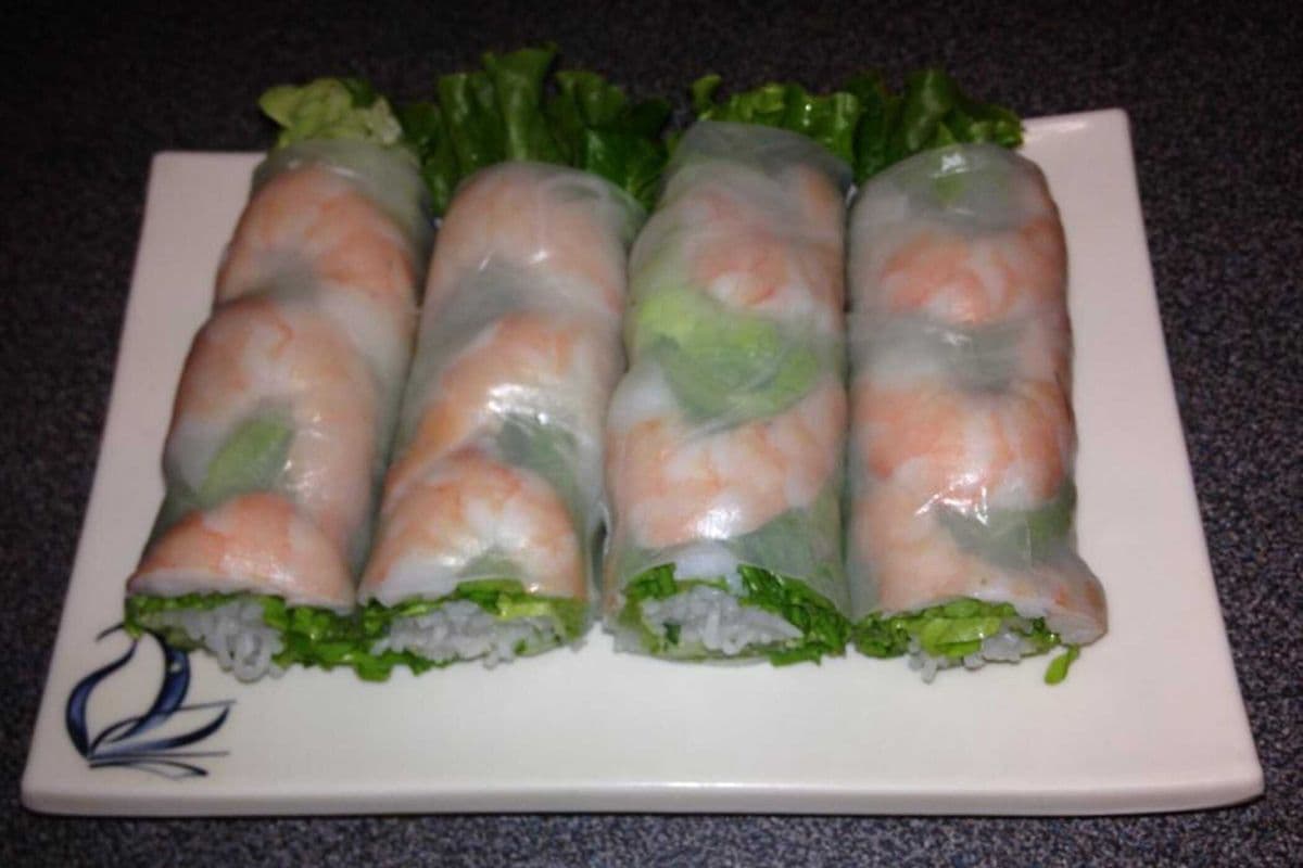 A1. Shrimp Salad Roll - Goi Cuon (2 rolls)