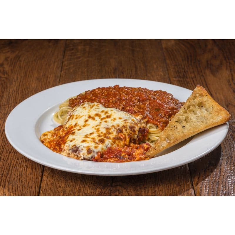 Poulet Parmigiana / Chicken Parmigiana