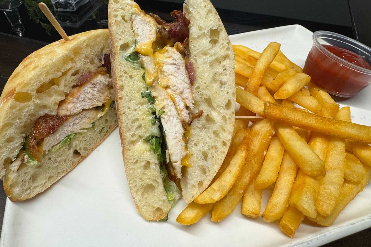 Chicken Pesto Melt
