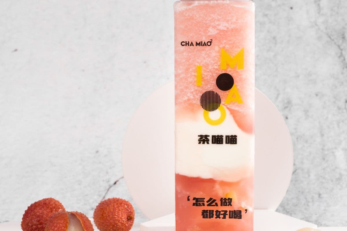 F6 Lychee Yogurt Slush 荔枝波波酸奶