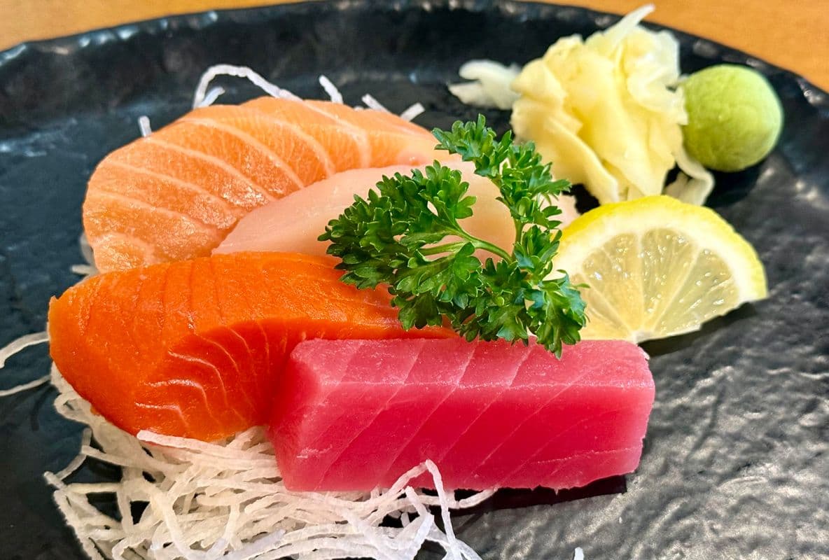 Appetizer Sashimi (4 pcs)