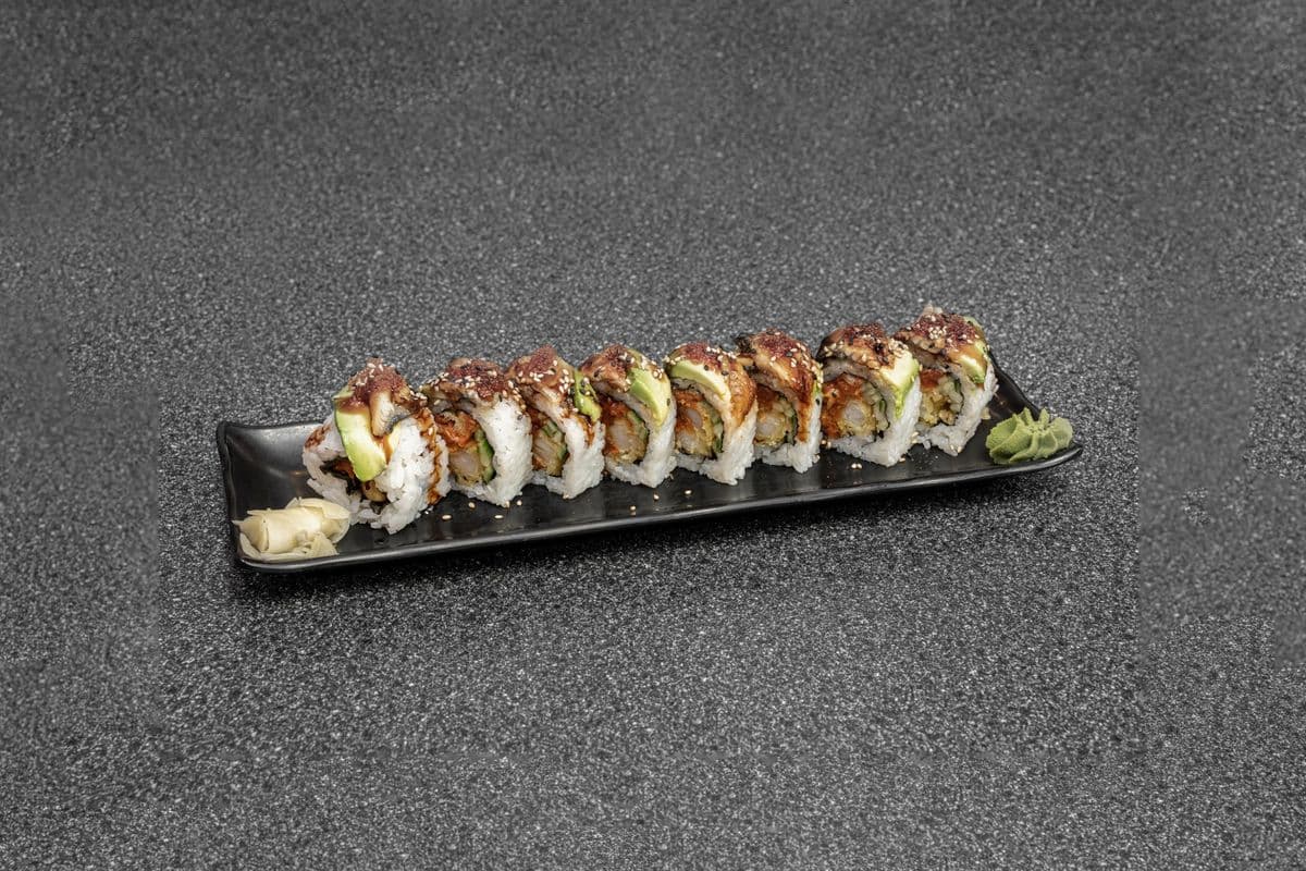 142. Black Dragon Roll (8 pcs)