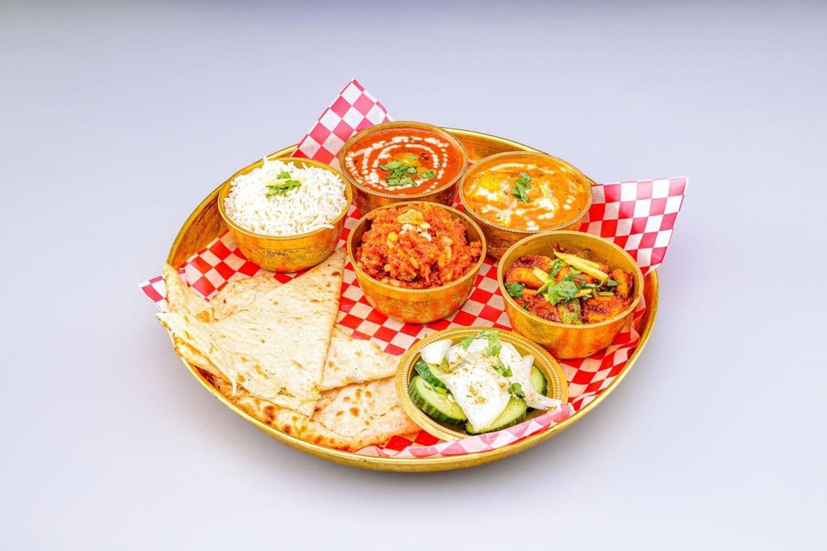 Deluxe Punjabi Thali