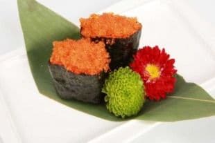 109. Tobiko Sushi (2 pcs)